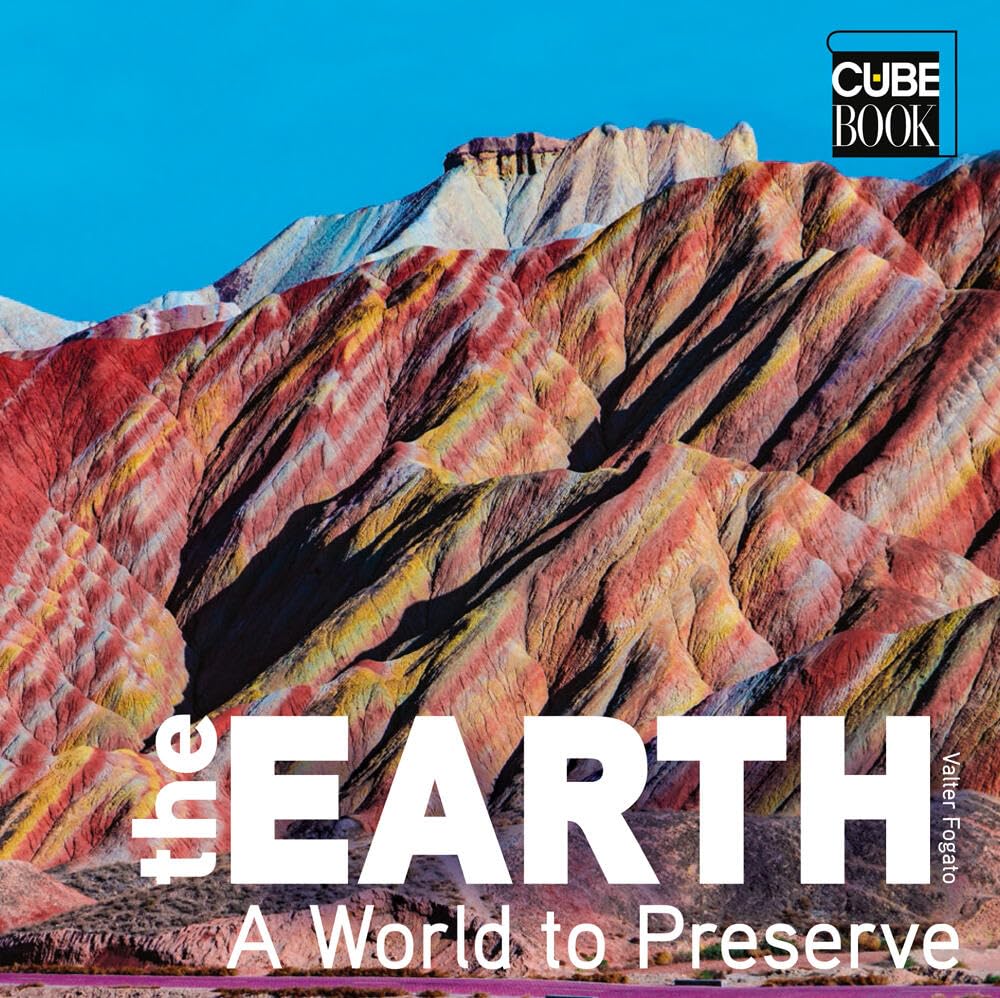 The Earth: A World to Preserve (CubeBook) cover image