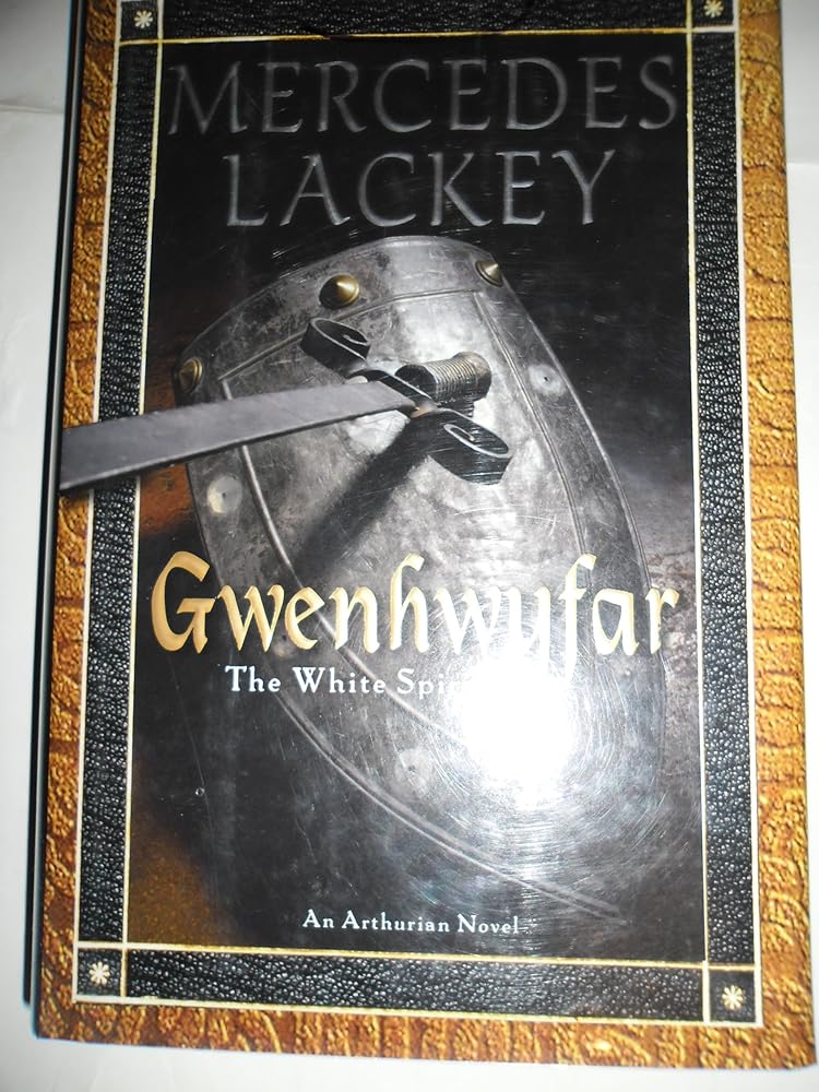 Gwenhwyfar: The White Spirit (A Novel of King Arthur) cover image