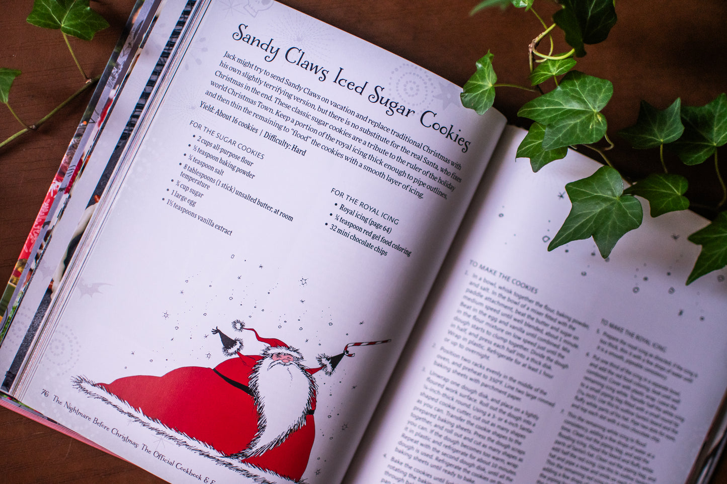 The Nightmare Before Christmas: The Official Cookbook & Entertaining Guide