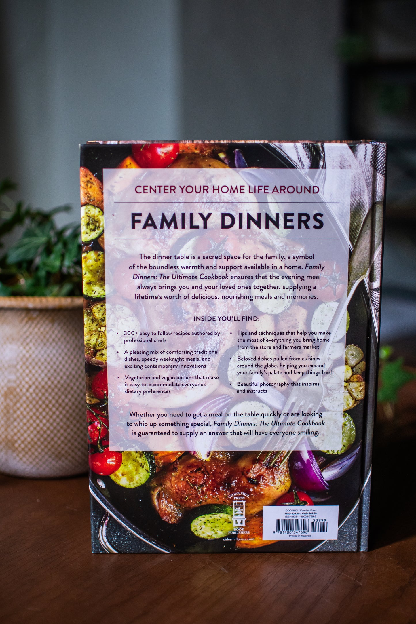 Family Dinners: The Ultimate Cookbook